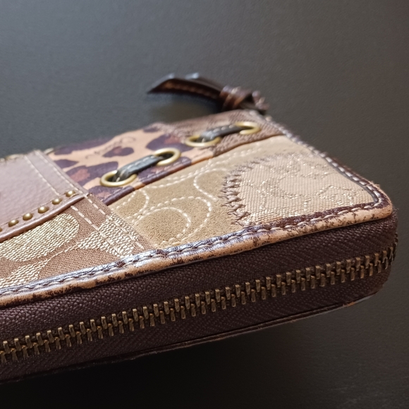 FINAL SALE! Coach Patchwork Animal Print Large Long Zip Wallet - Picture 3 of 13